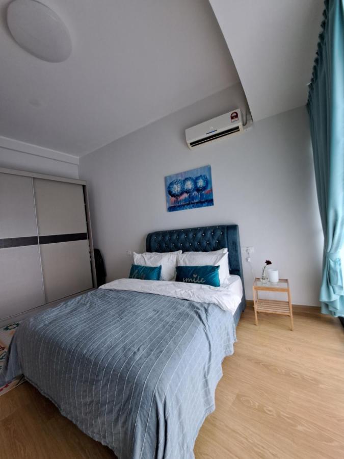 Cozy Home Country Garden At Dangabay Of Jb, Free Wifi And Streaming Johor Bahru Exterior foto