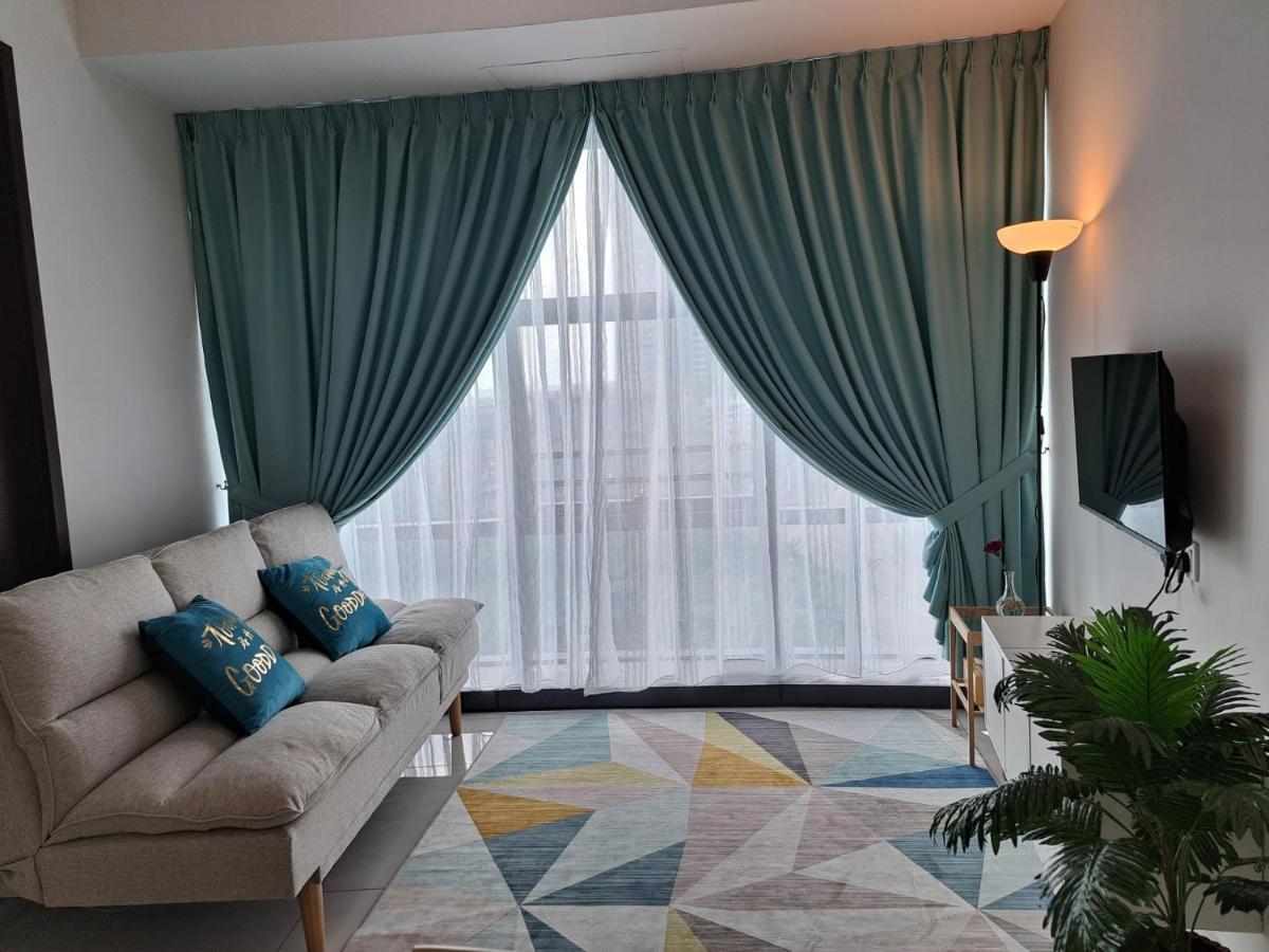 Cozy Home Country Garden At Dangabay Of Jb, Free Wifi And Streaming Johor Bahru Exterior foto