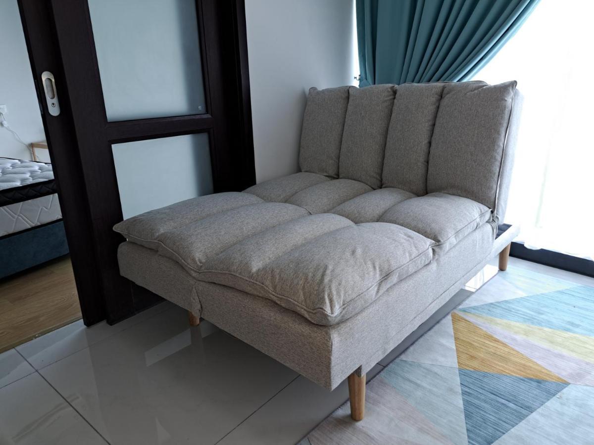 Cozy Home Country Garden At Dangabay Of Jb, Free Wifi And Streaming Johor Bahru Exterior foto